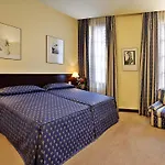 Atlantis By Atbcn Hotel 3*
