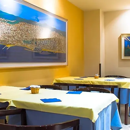 Atlantis By Atbcn Hotel