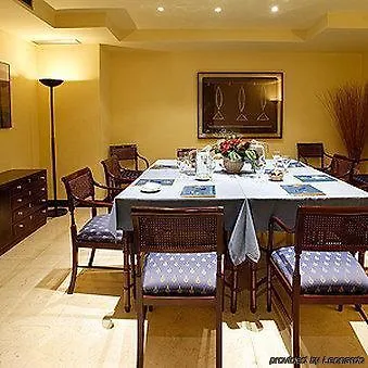 Atlantis By Atbcn Hotel 3*