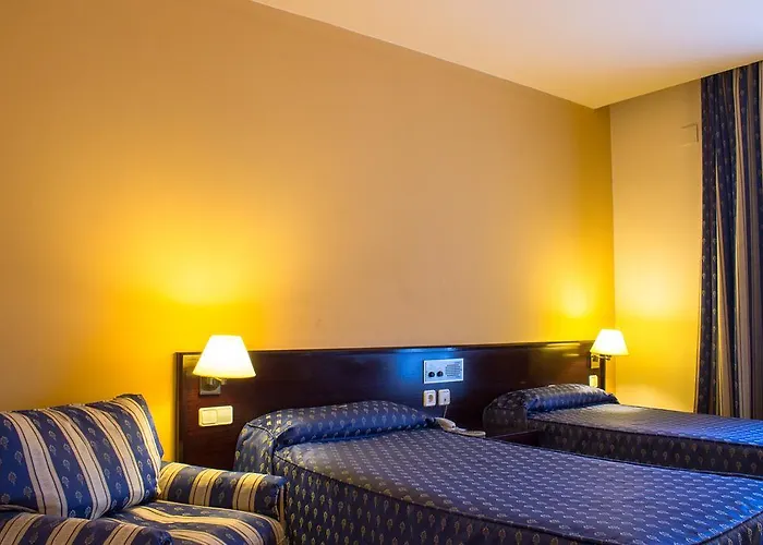 Hotel Atlantis By Atbcn 3*