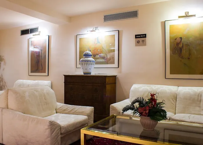 Atlantis By Atbcn Hotel