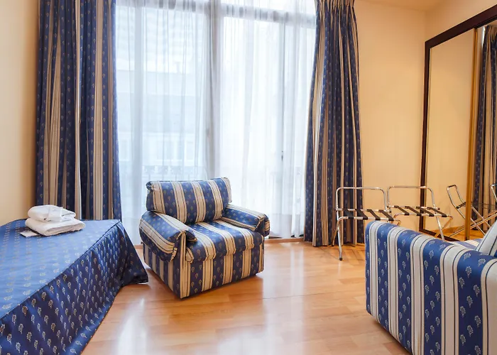 Atlantis By Atbcn Hotel 3*